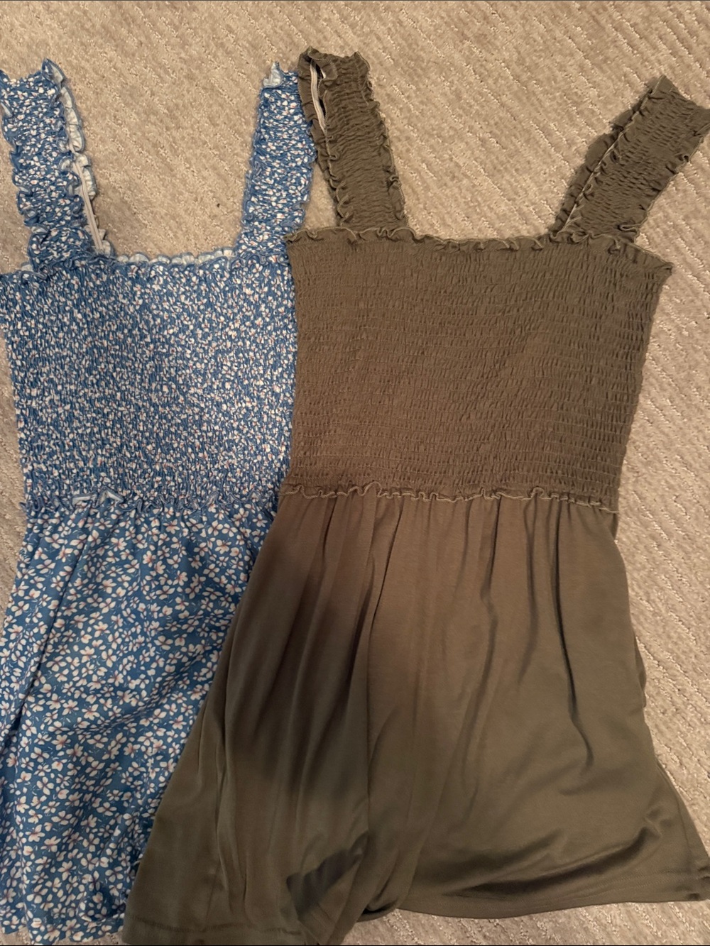 Lot of two rompers. Size small. Purchased on Amazon. Great condition.